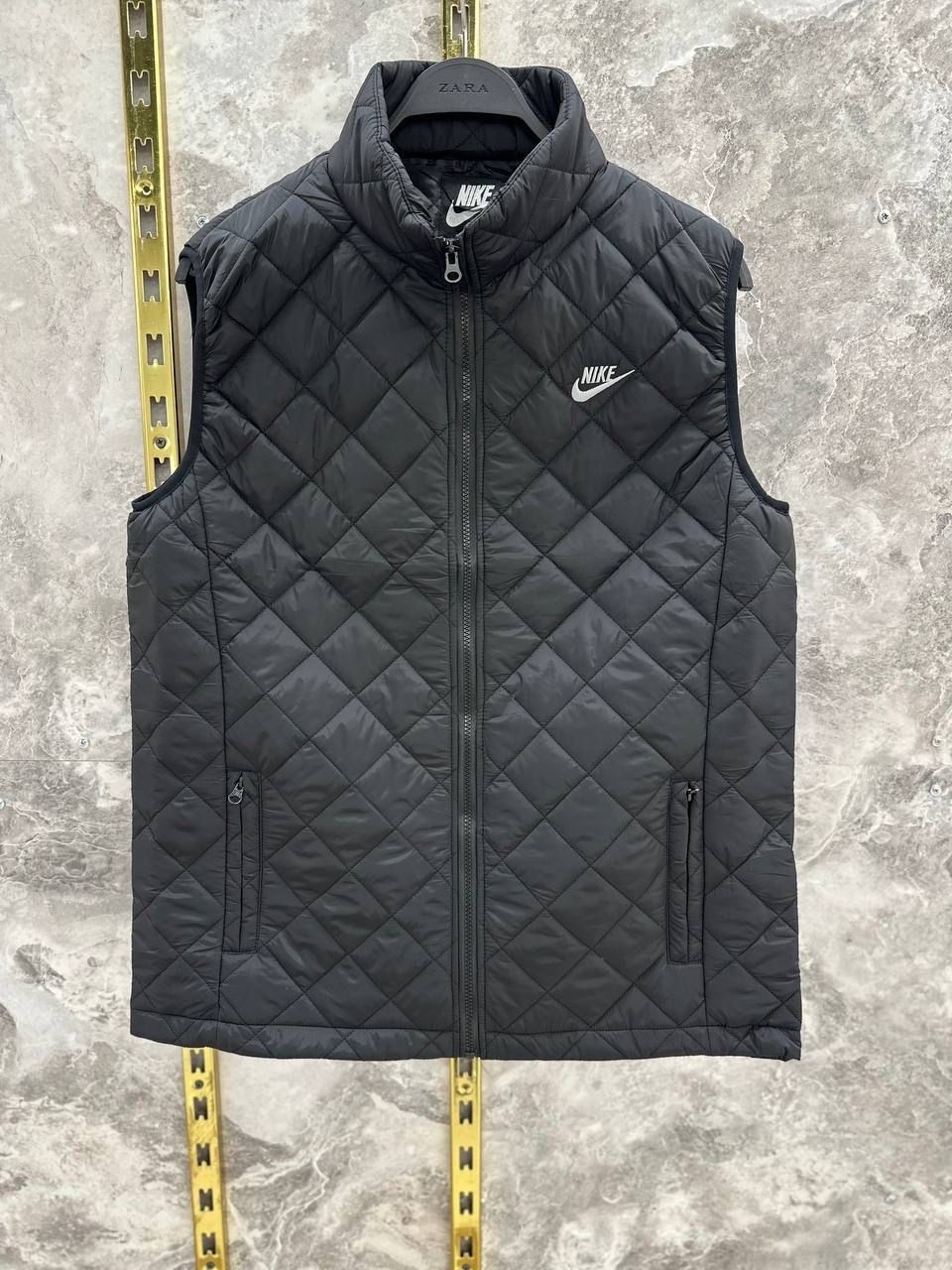 жилетка nike,жилетка nike мужская,жилет nike,жилет nike sportswear therma-fit tech,жилетка мужская