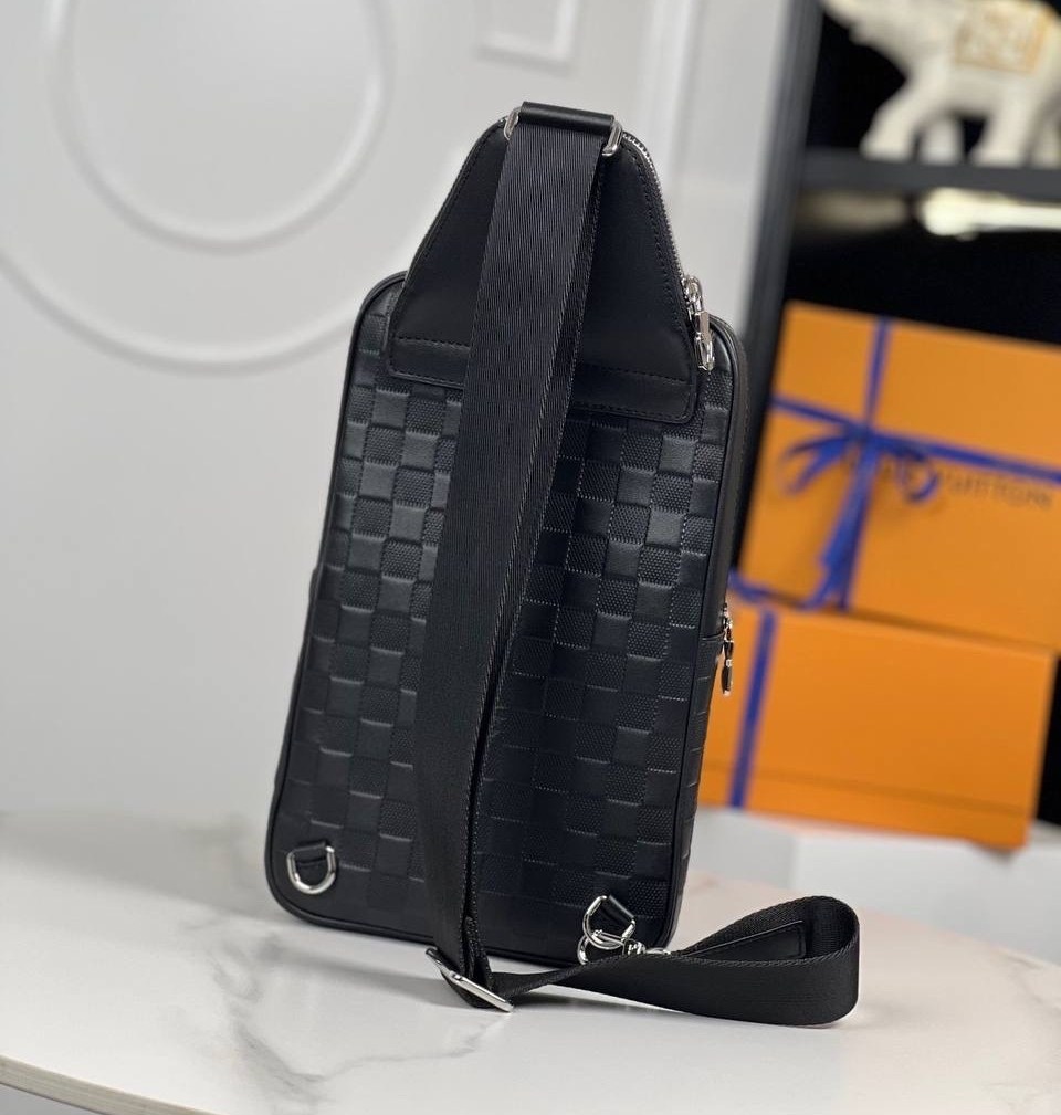 мужская сумка louis vuitton,сумка на плечо louis vuitton,луи виттон сумка мужская через плечо,cумка louis vuitton,сумка слинг louis vuitton