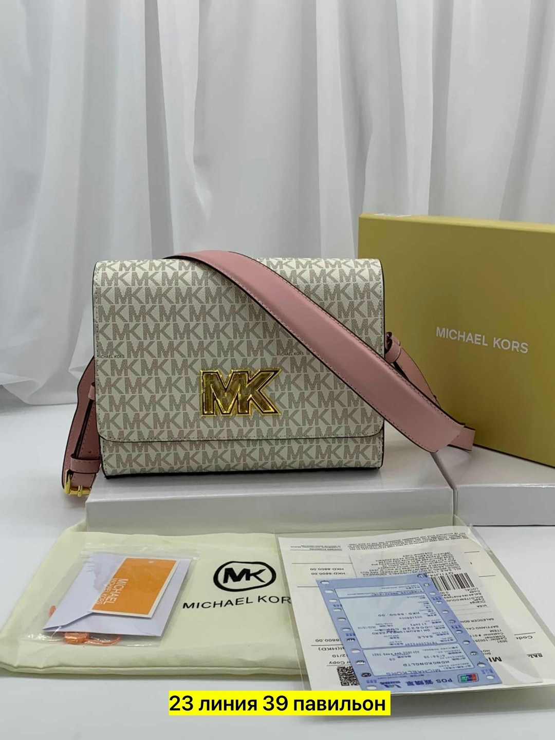 michael kors сумка,сумка через плечо michael kors,женская cумка michael kors,michael kors сумка на плечо,michael kors сумка на плечо кросс-боди