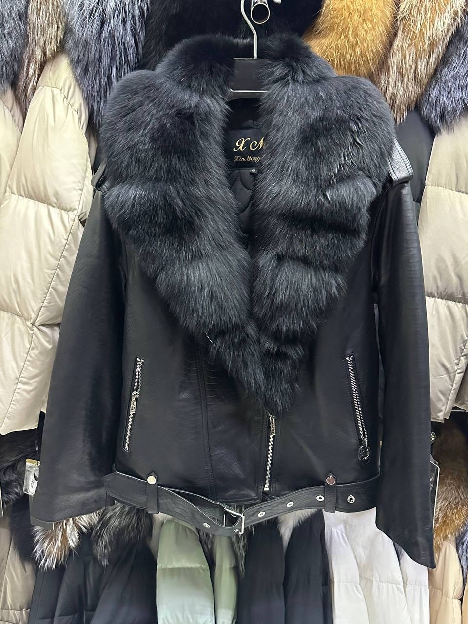 куртка натуральная кожа мех чернобурка,куртка кожаная с мехом,куртка с натуральным мехом,куртка натуральная кожа мех песец,куртка кожаная женская с натуральным мехом