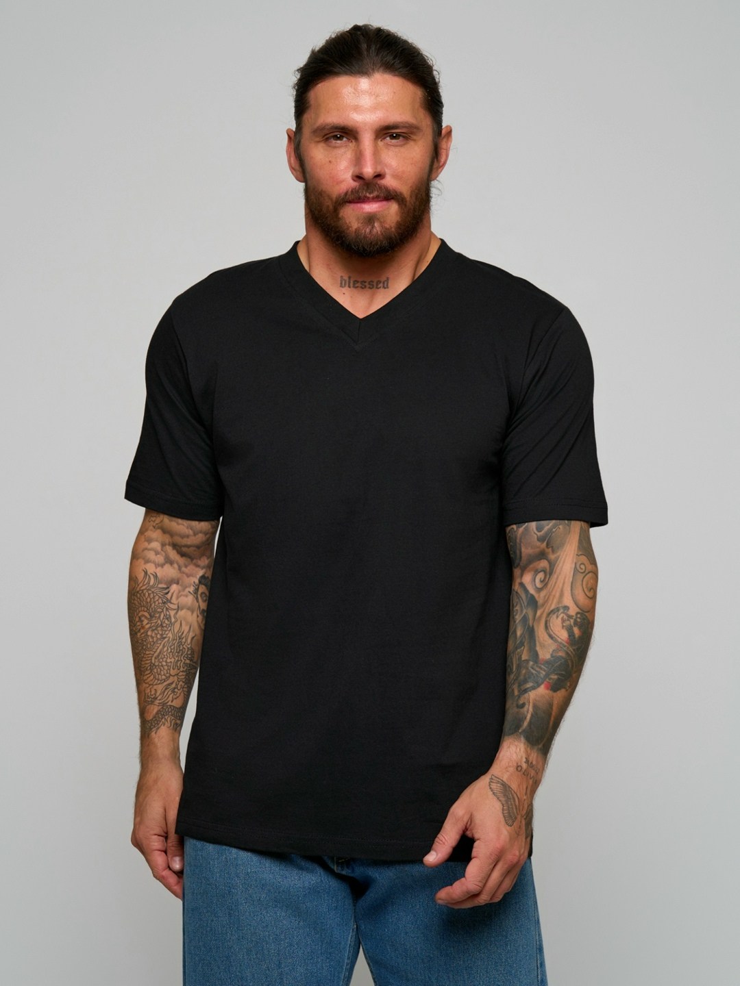 женская базовая футболка,модели футболок,футболки женская,футболка,горловина футболки