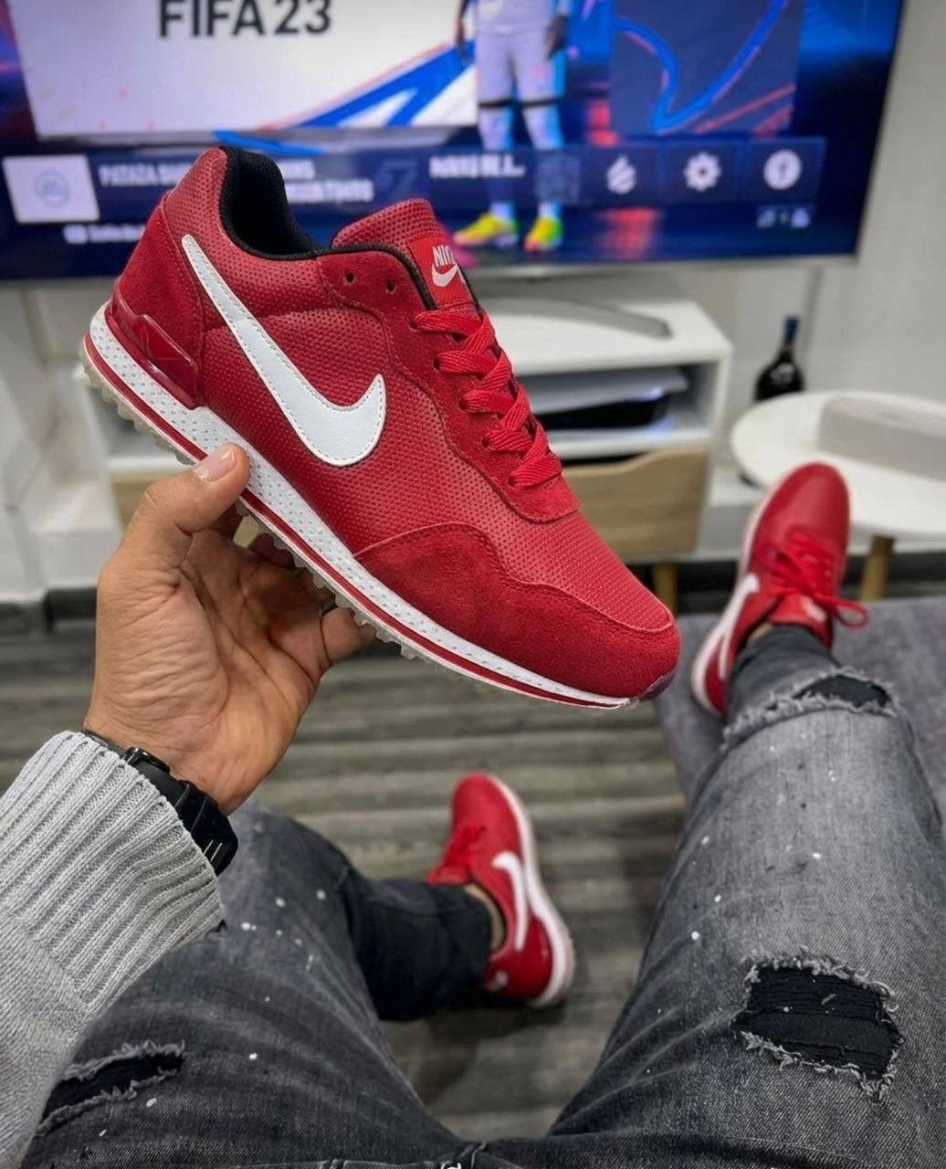 кроссовки nike,кроссовки,nike internationalist,кроссовки красные,nike md runner