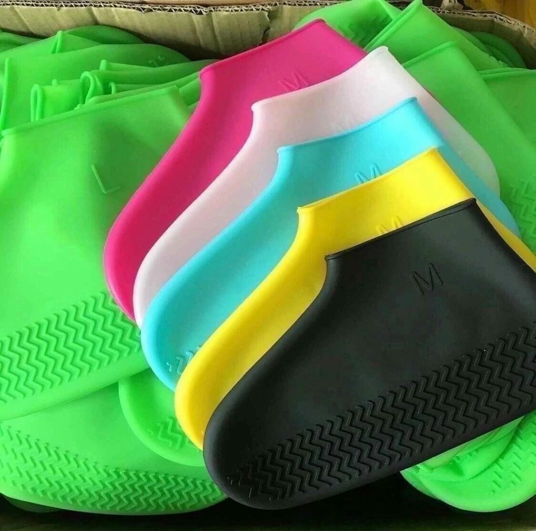 утолщенные силиконовые чехлы для обуви,многоразовые водонепроницаемые чехлы для обуви,силиконовые чехлы для обуви,резиновые бахилы,силиконовые чехлы для обуви. waterproof silicone shoe cover