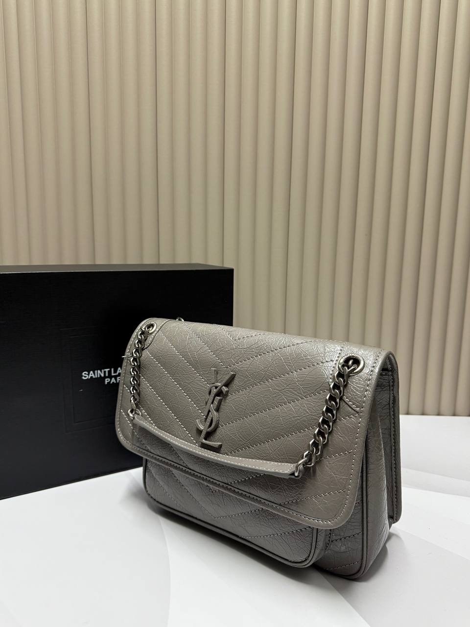 сумка yves saint laurent,yves saint laurent сумка на плечо,женская сумка ysl,сумка ив сен лоран серая,сумка женская yves saint laurent