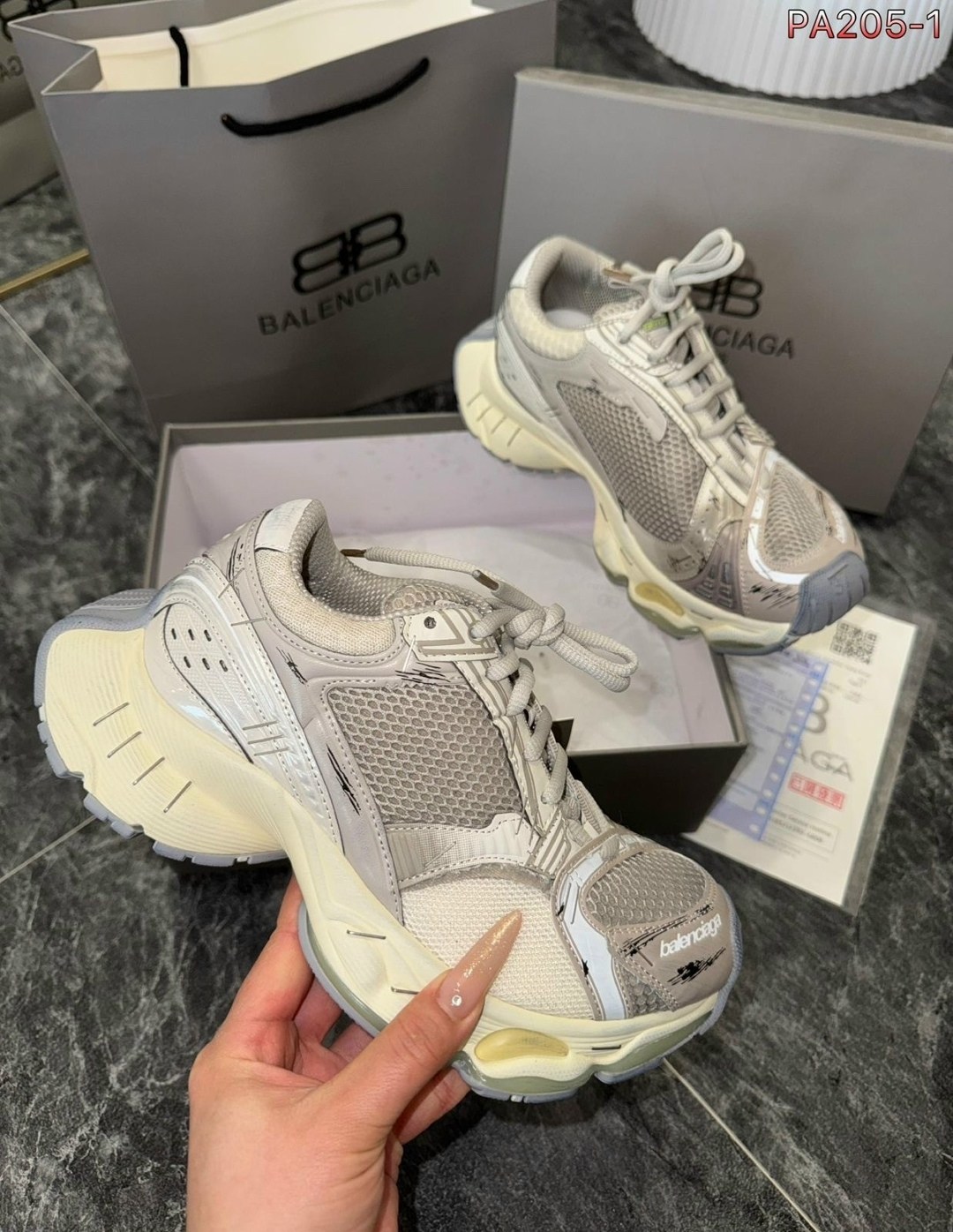 женские кроссовки balenciaga,кроссовки balenciaga,баленсиага кроссовки женские,женские кроссовки balenciaga cargo,кроссовки баленсиага 3xl