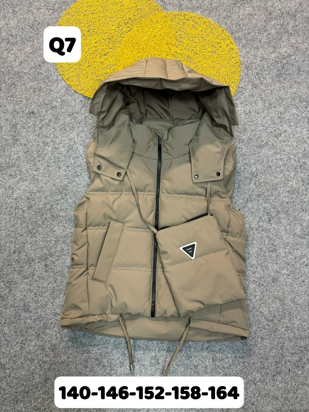 жилетка детская,жилетка,женские жилетки,жилет для девочек,жилет