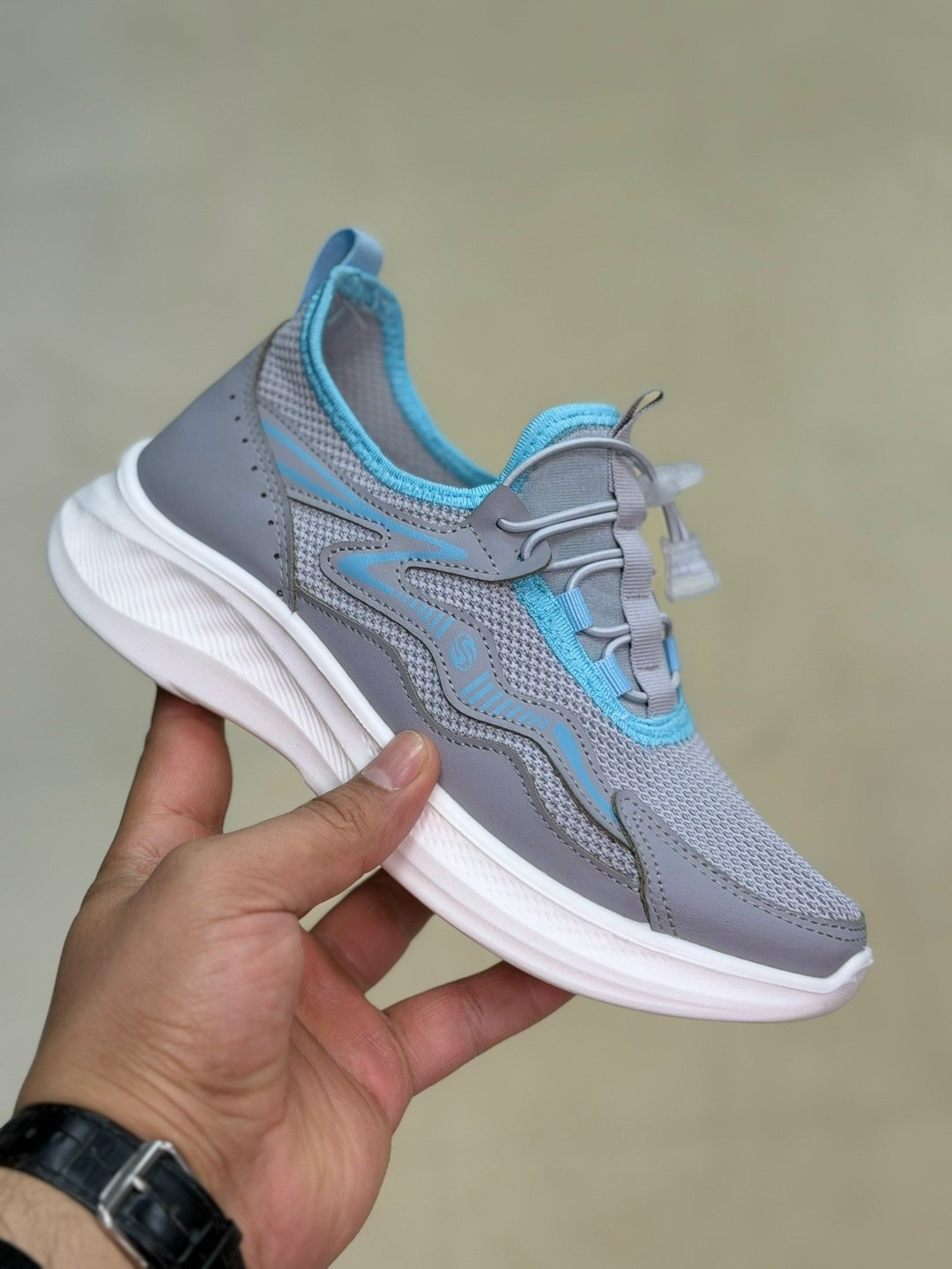 женские кроссовки,,кроссовки для женщин,спортивные кроссовки,кроссовки удобные