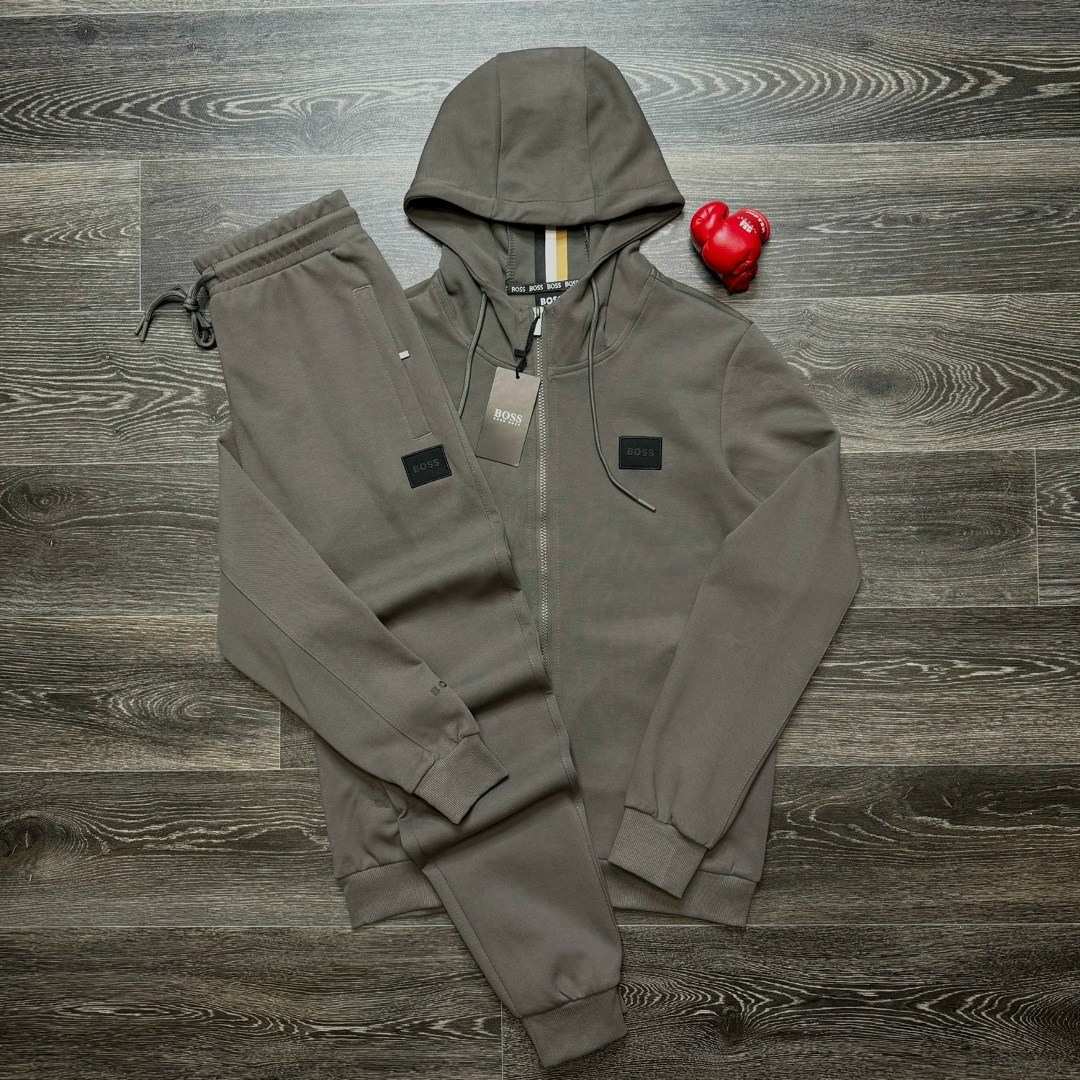 толстовка hugo boss,boss hugo boss,худи boss,толстовка boss цвет черный,спортивный костюм boss