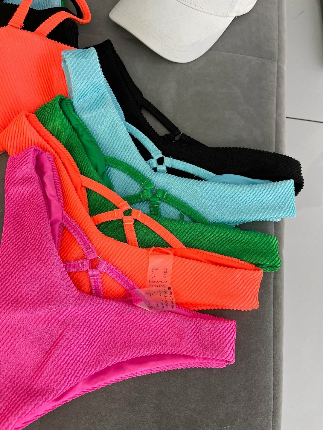 купальник женские,купальник женский раздельные,раздельные купальник,купальник яркий,купальник