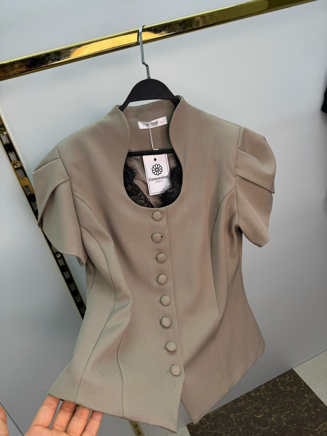 жакет,приталенный пиджак,платье пиджак,женские жилеты,женский пиджак