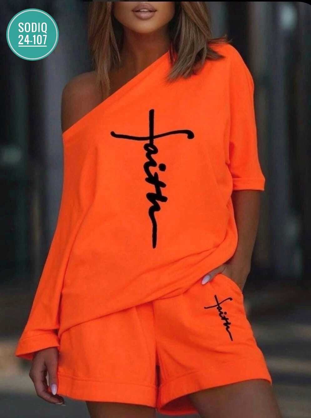 костюм с шортами и кофтой,летние женские костюмы,женский костюм с шортами,летние костюмы,женский спортивный костюм с шортами