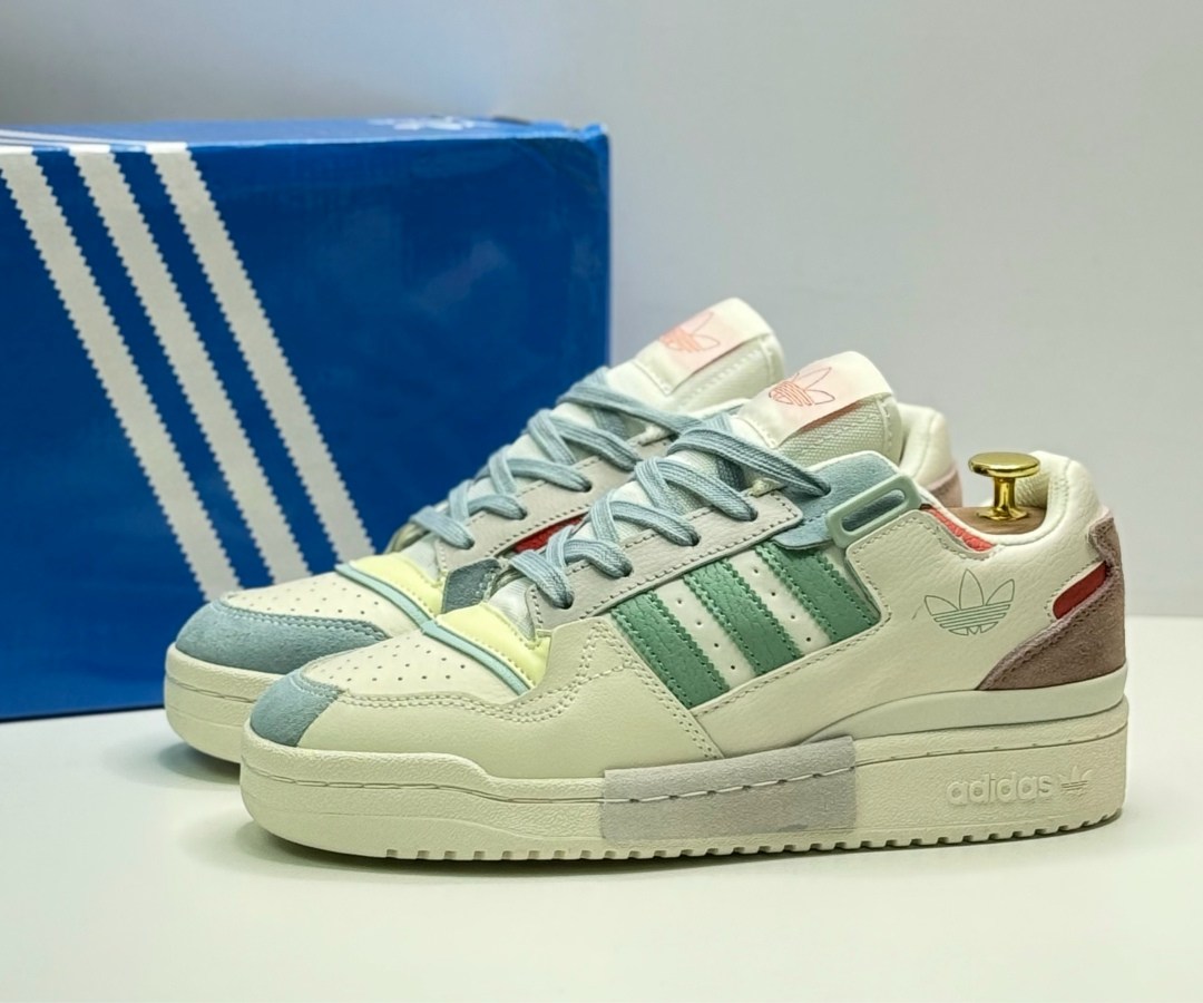 кроссовки adidas,кроссовки женские adidas,кроссовки,кроссовки адидас,адидас люкс кроссовки