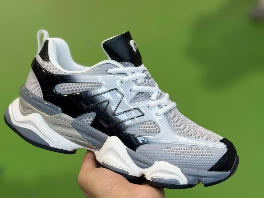 мужские черные кроссовки balenciaga track 2,сетчатые кроссовки 10xl balenciaga черный,кроссовки баленсиага 3xl,кроссовки balenciaga 3xl sneaker 'worn-out черный,кроссовки balenciaga 10xl black sneaker