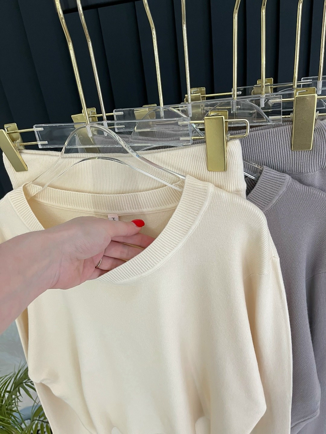 трикотажные костюмы,костюм с юбкой,костюм женский на флисе,костюм двойка,спортивные костюм