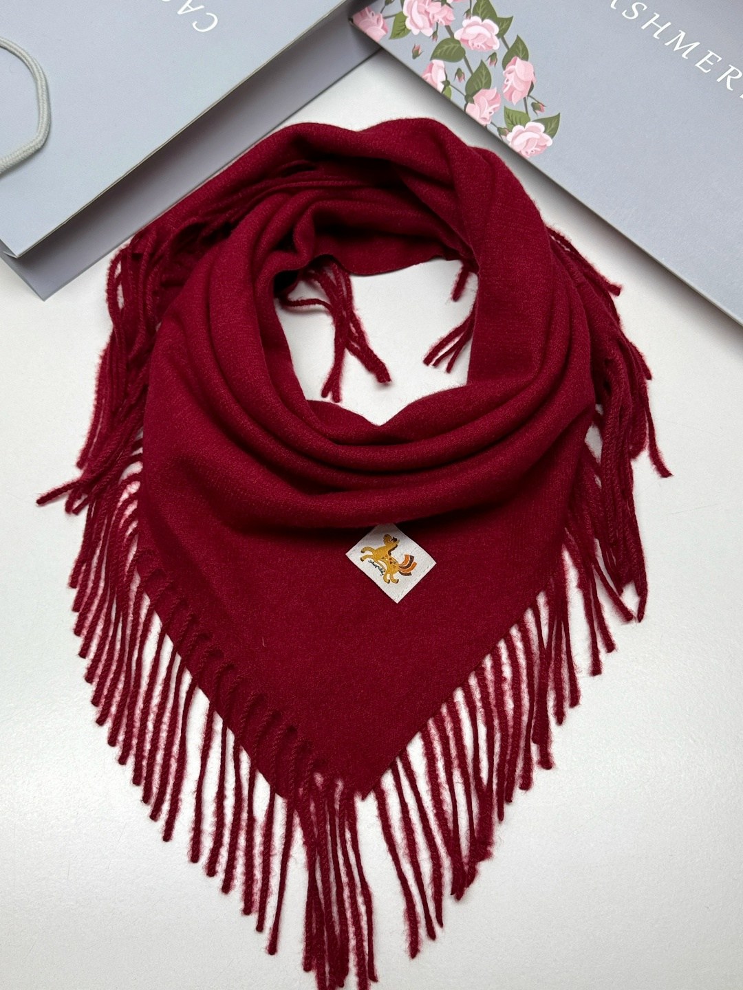 шарф платок,платок женский 100*100 см арт. 1519786,платок кашемировый,платки тёплые,платки шейный платок