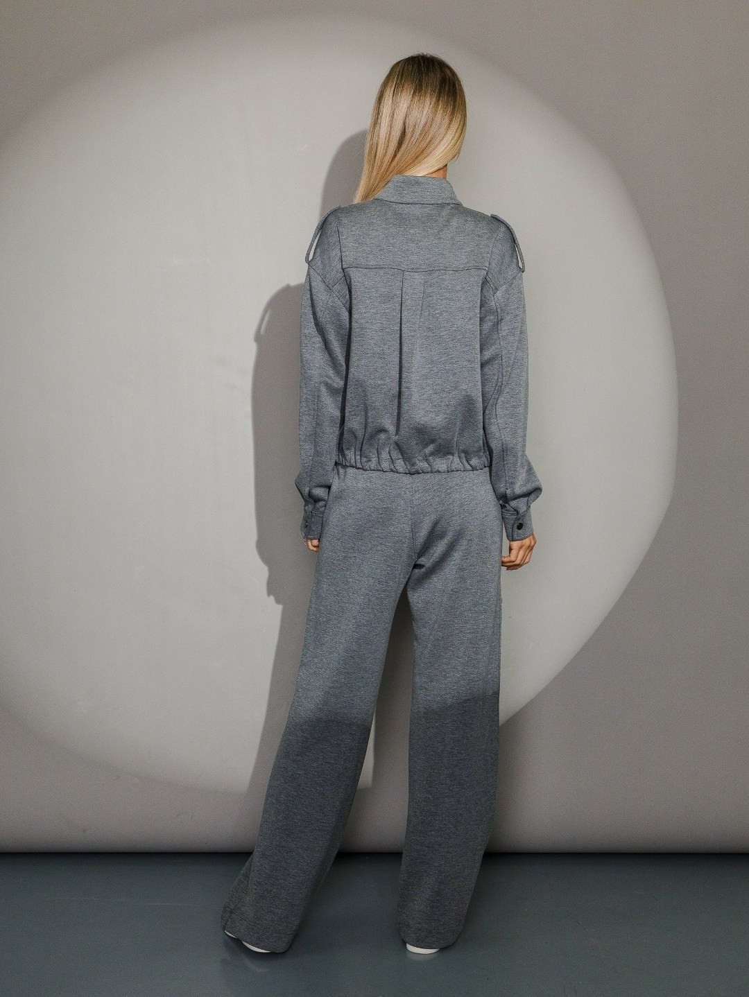 жакет и брюки,демисезонные брюки,трикотажные брюки,трикотажные костюмы,женские брюки