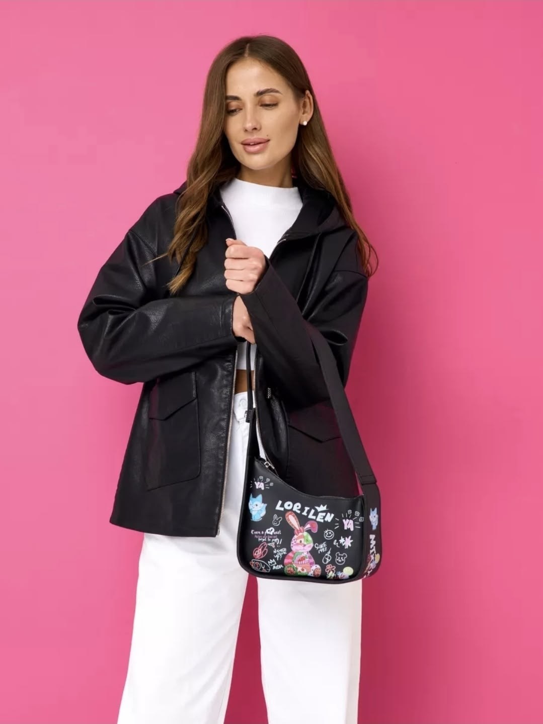 женская кожаная куртка из эко-кожи с капюшоном,женская куртка кожаная,женская кожаная куртка из эко-кожи с капюшоном мосмеха,черная женская куртка из натуральной кожи с капюшоном,кожаная куртка