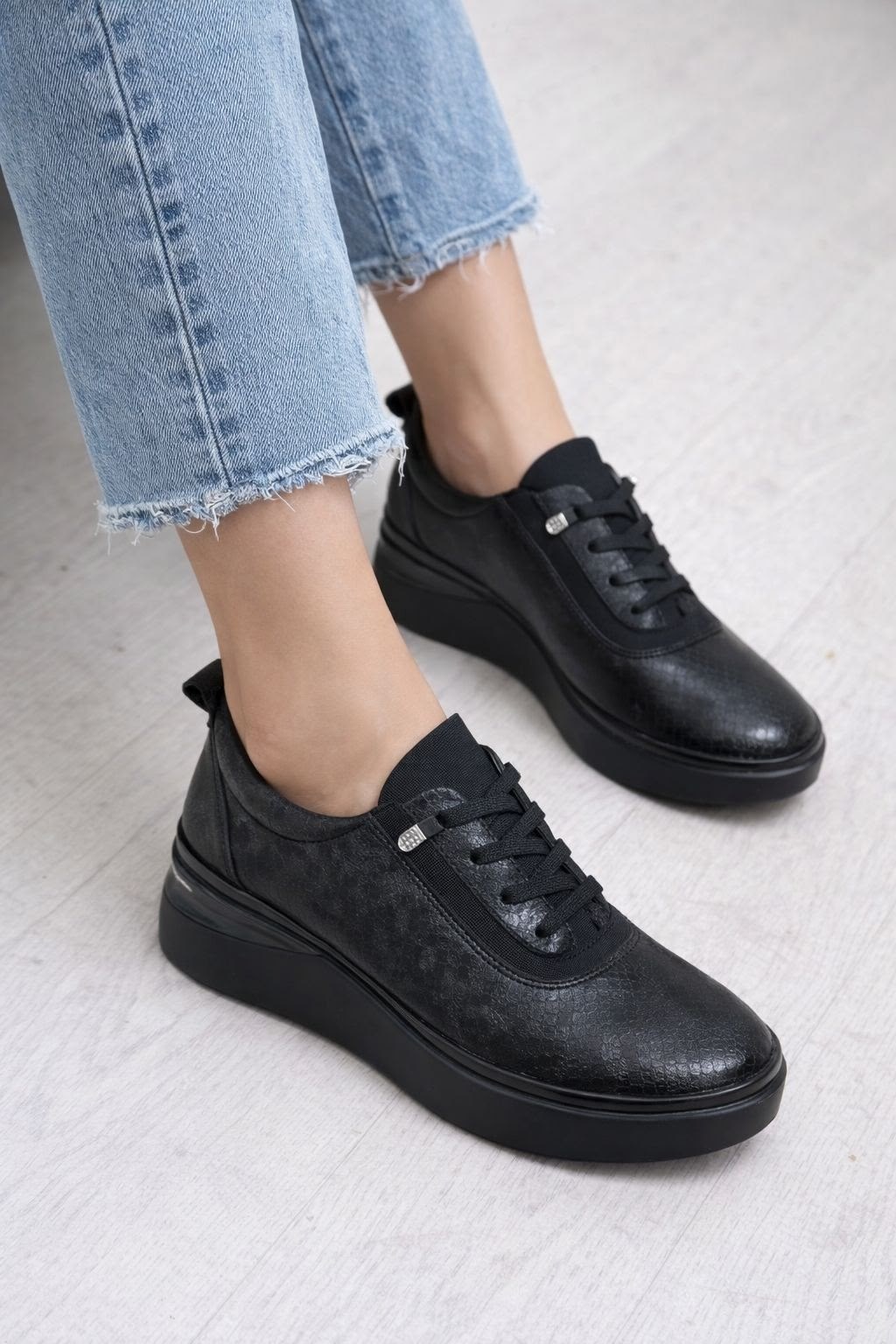 ,полуботинки женские,женская ,обуви,женские кроссовки