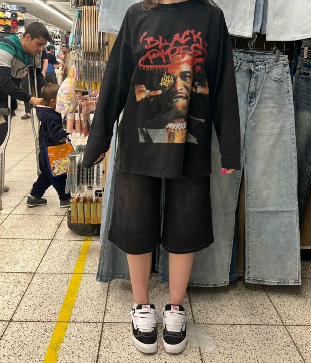 шорты широкие,джинсовые шорты длинные,джинсовые шорты бермуды,шорты бриджи,джинсы шорты