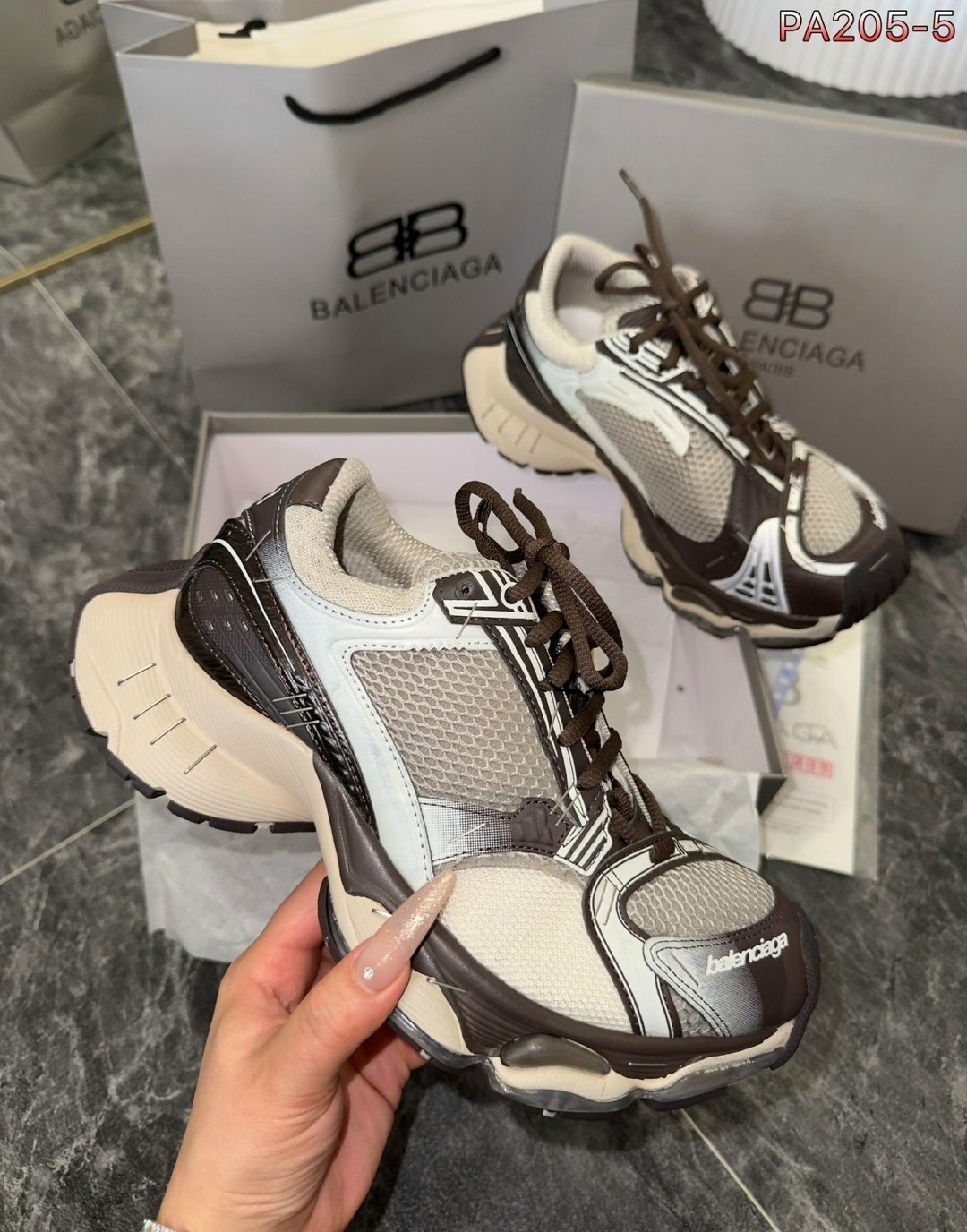 женские кроссовки balenciaga,кроссовки balenciaga,баленсиага кроссовки женские,женские кроссовки balenciaga cargo,кроссовки баленсиага 3xl