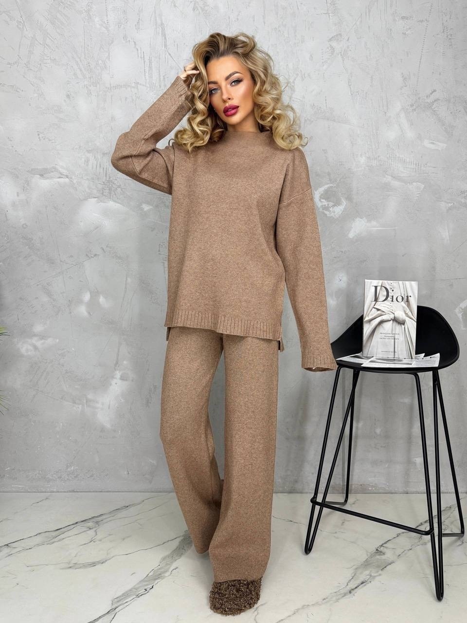 вязаный костюм с брюками палаццо,трикотажные костюмы,костюм с брюками,вязаные костюмы,женский трикотажный костюм