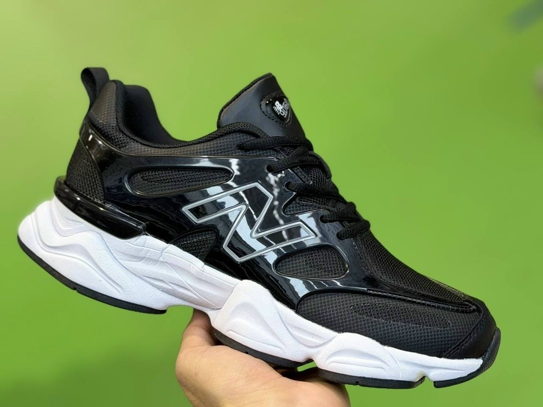 мужские черные кроссовки balenciaga track 2,сетчатые кроссовки 10xl balenciaga черный,кроссовки баленсиага 3xl,кроссовки balenciaga 3xl sneaker 'worn-out черный,кроссовки balenciaga 10xl black sneaker