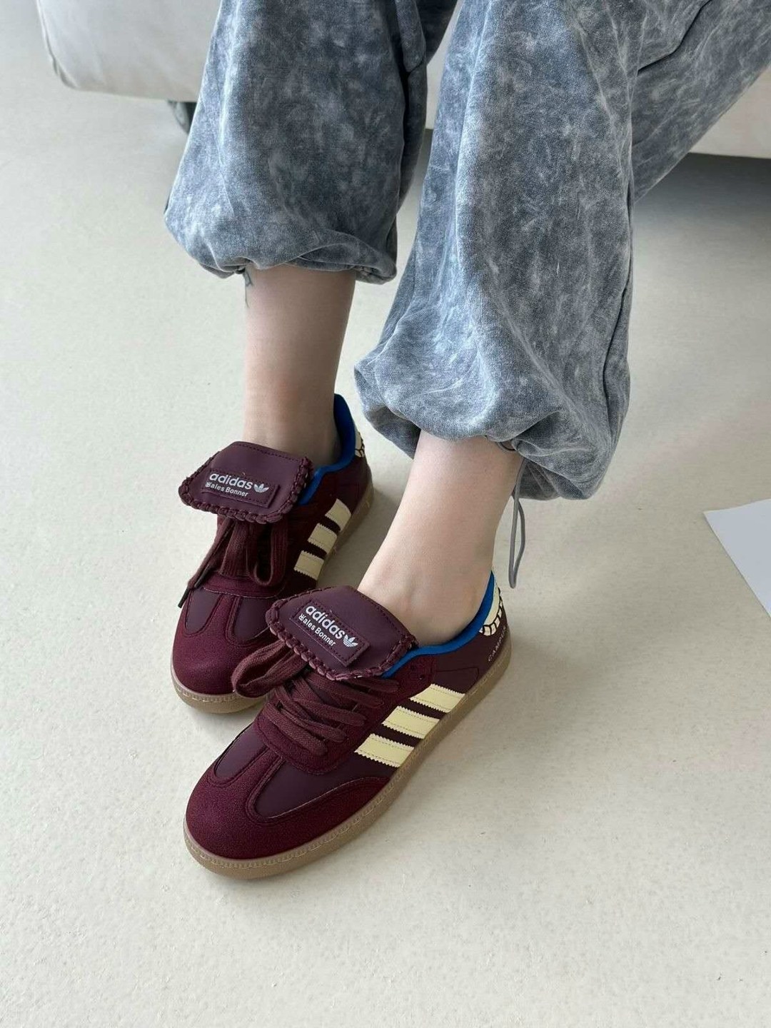 кроссовки adidas spezial,кроссовки adidas samba,,кроссовки женские adidas samba самба бордовые,адидас самба бордовые