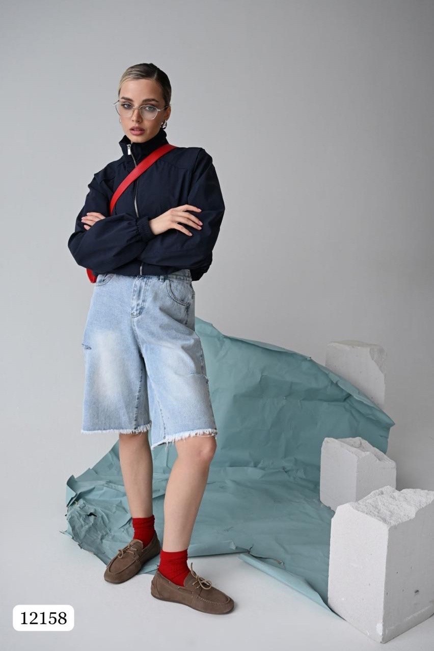 куртка бомбер,женская куртка бомбер,легкая куртка,миди юбка,юбка женская