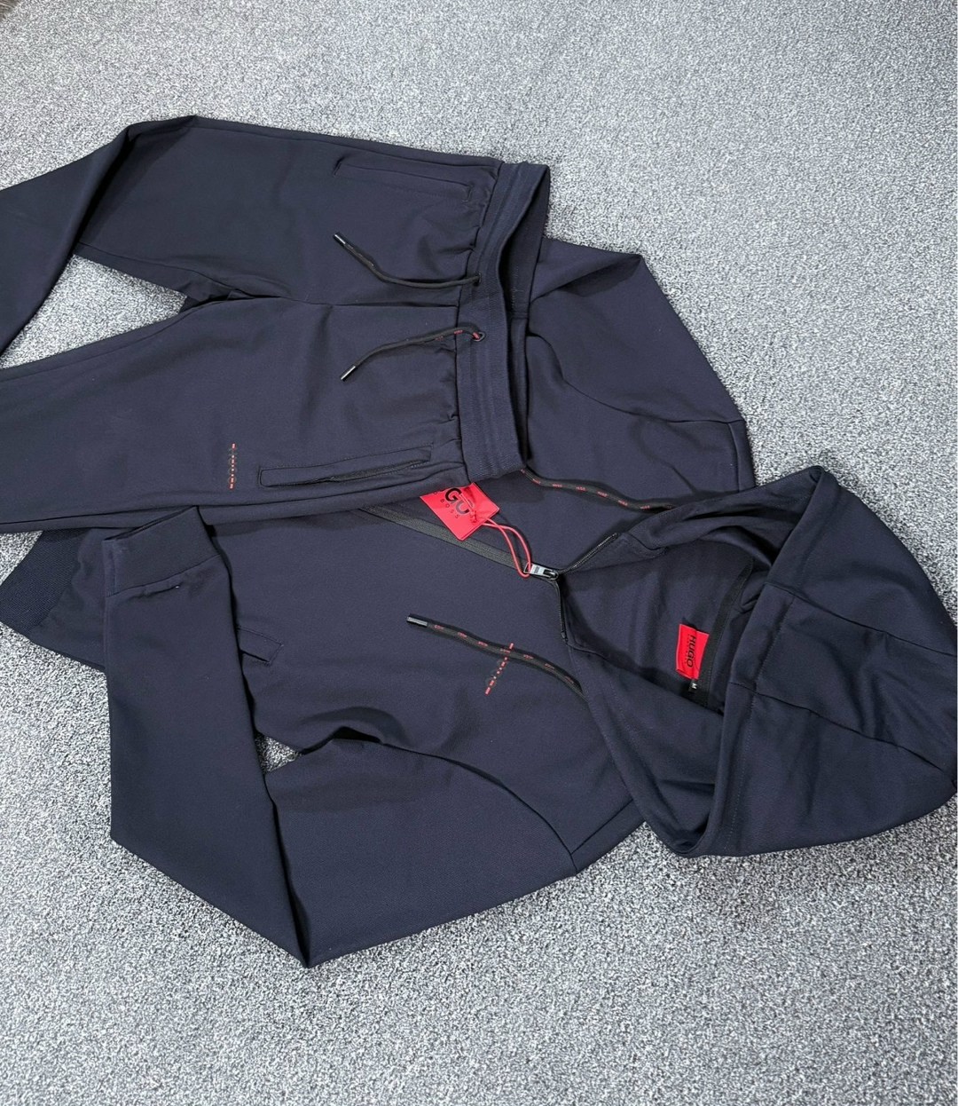 спортивный костюм hugo boss,спортивный костюм kiton,спортивный костюм hugo,спортивные костюмы мужские,спортивные костюмы для мужчин