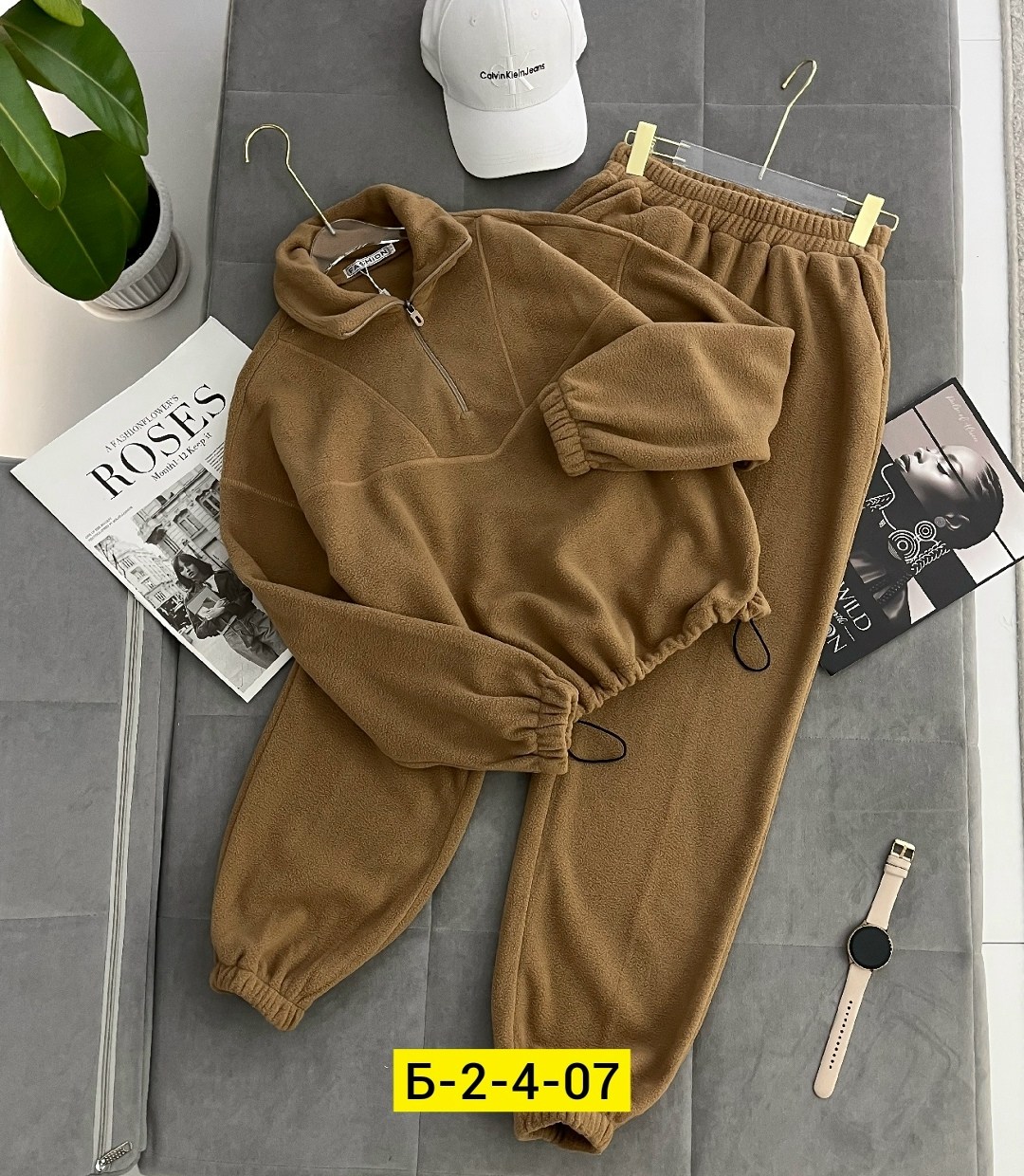 костюм на флисе,cпортивный костюм женский на флисе,женский костюм на флисе,трикотажные костюмы,спортивные костюмы на флисе