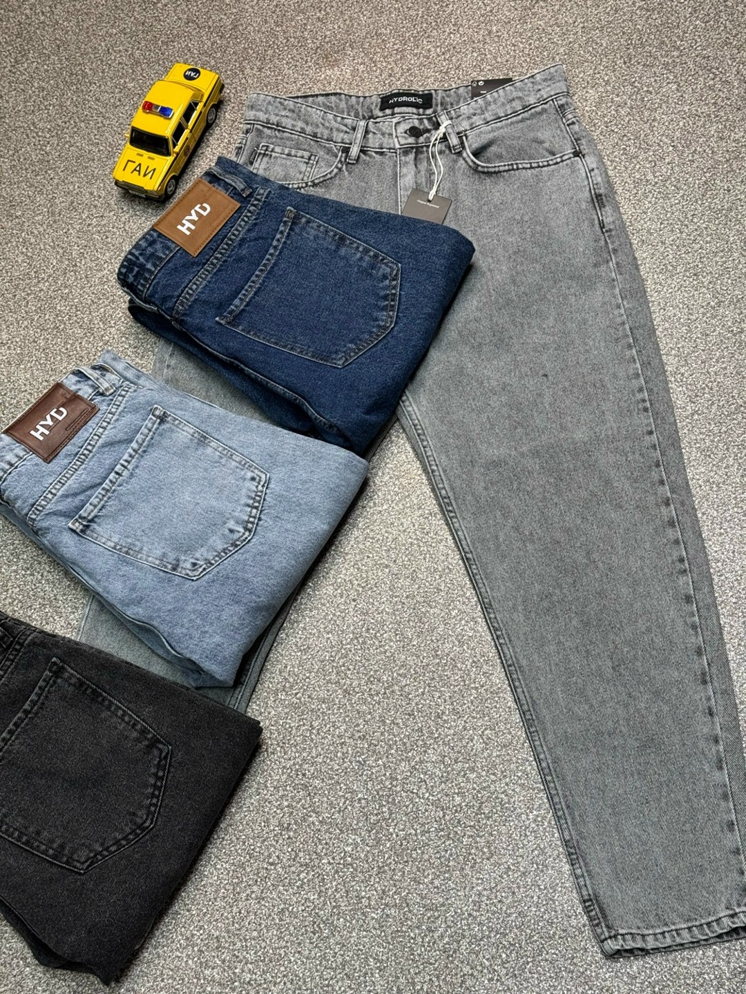 мужские джинсы,серые джинсы бананы,мужские джинсы бананы серые,джинсы бананы мужские,джинсы для мужчин