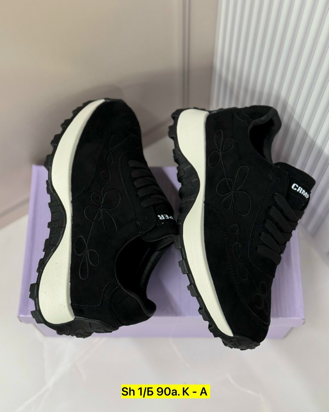 женские кроссовки,,кроссовки женские зимние, женская,кроссовки женские черные