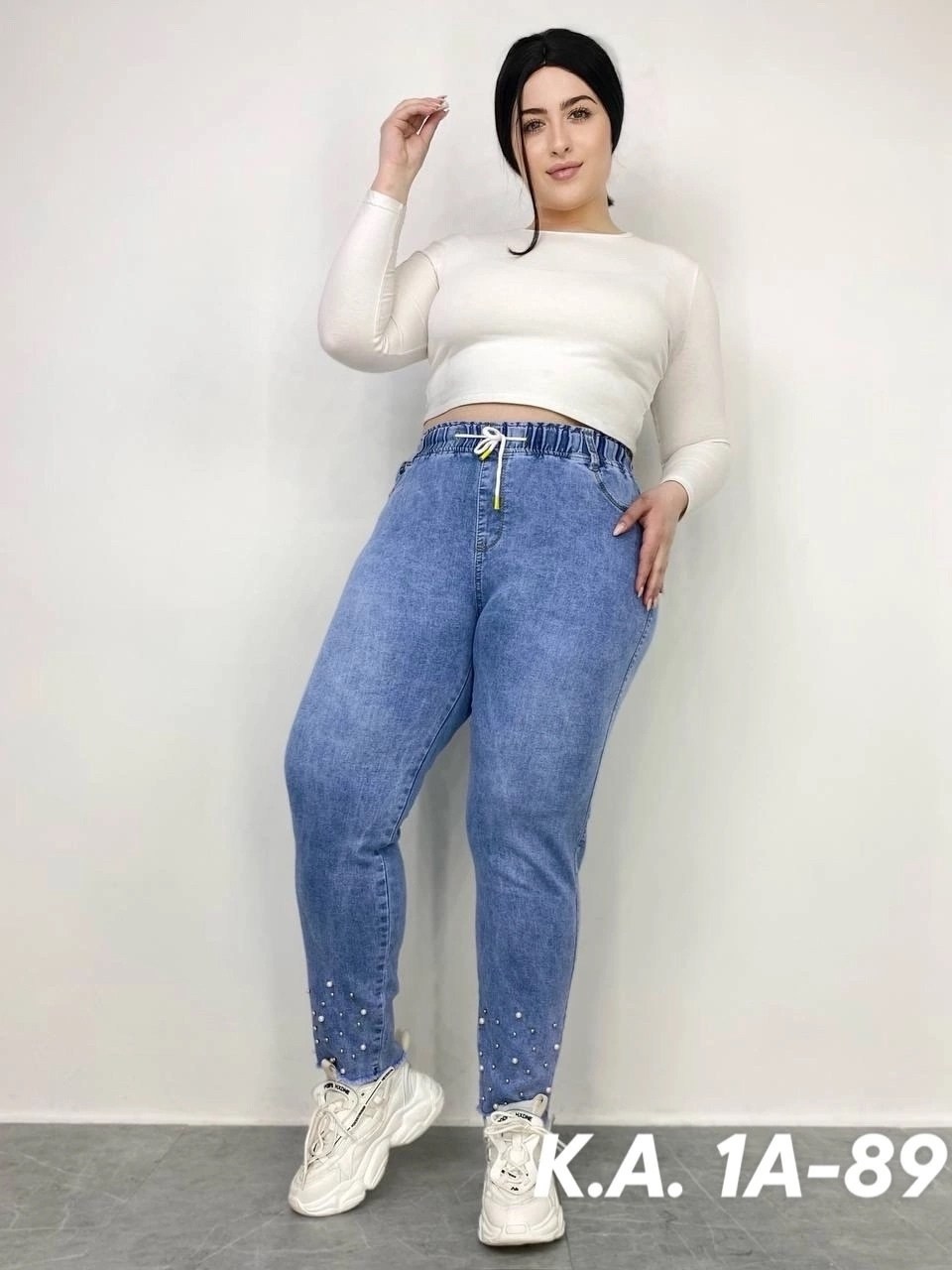 джинсы больших размеров,голубые джинсы,женские джинсы,стильные джинсы,джинсы на резинке
