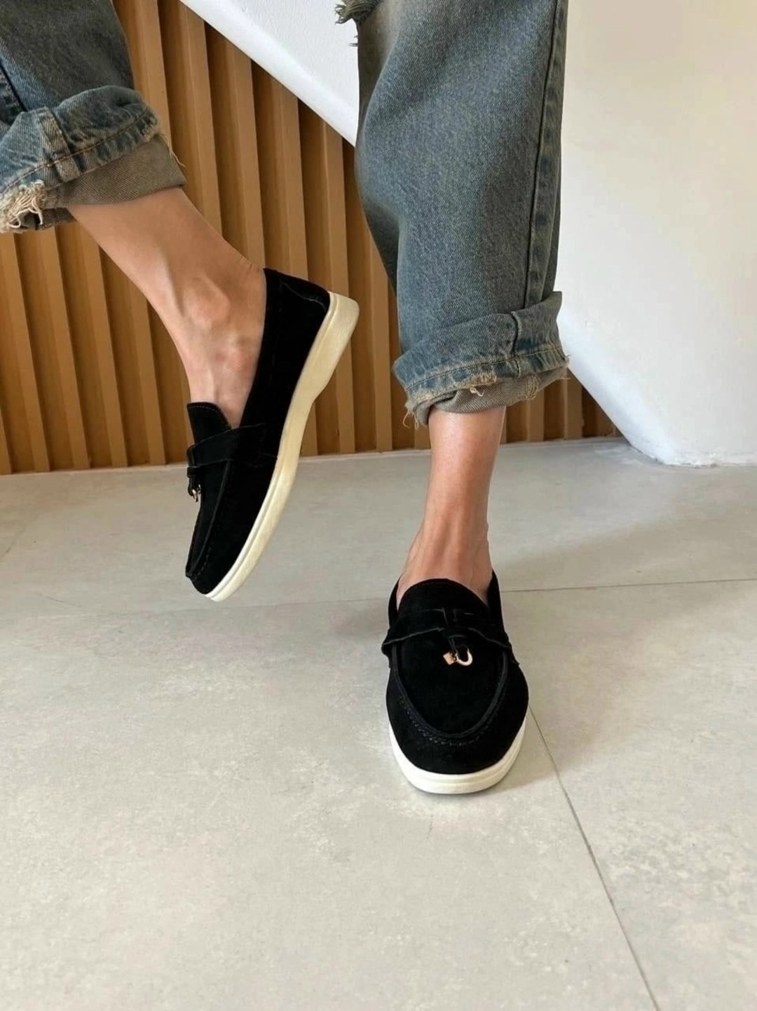 лоферы loro piana замшевые,loro piana лоферы женские,лоферы женские замшевые,лоферы замш,лоферы замшевые