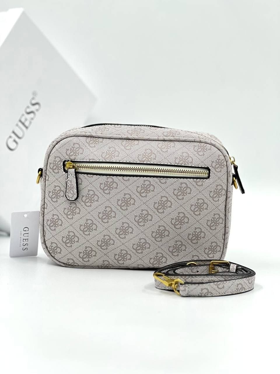 сумка женская guess,сумка кросс-боди guess,сумка guess,guess сумка на плечо кросс-боди,сумка guess женская кросс-боди