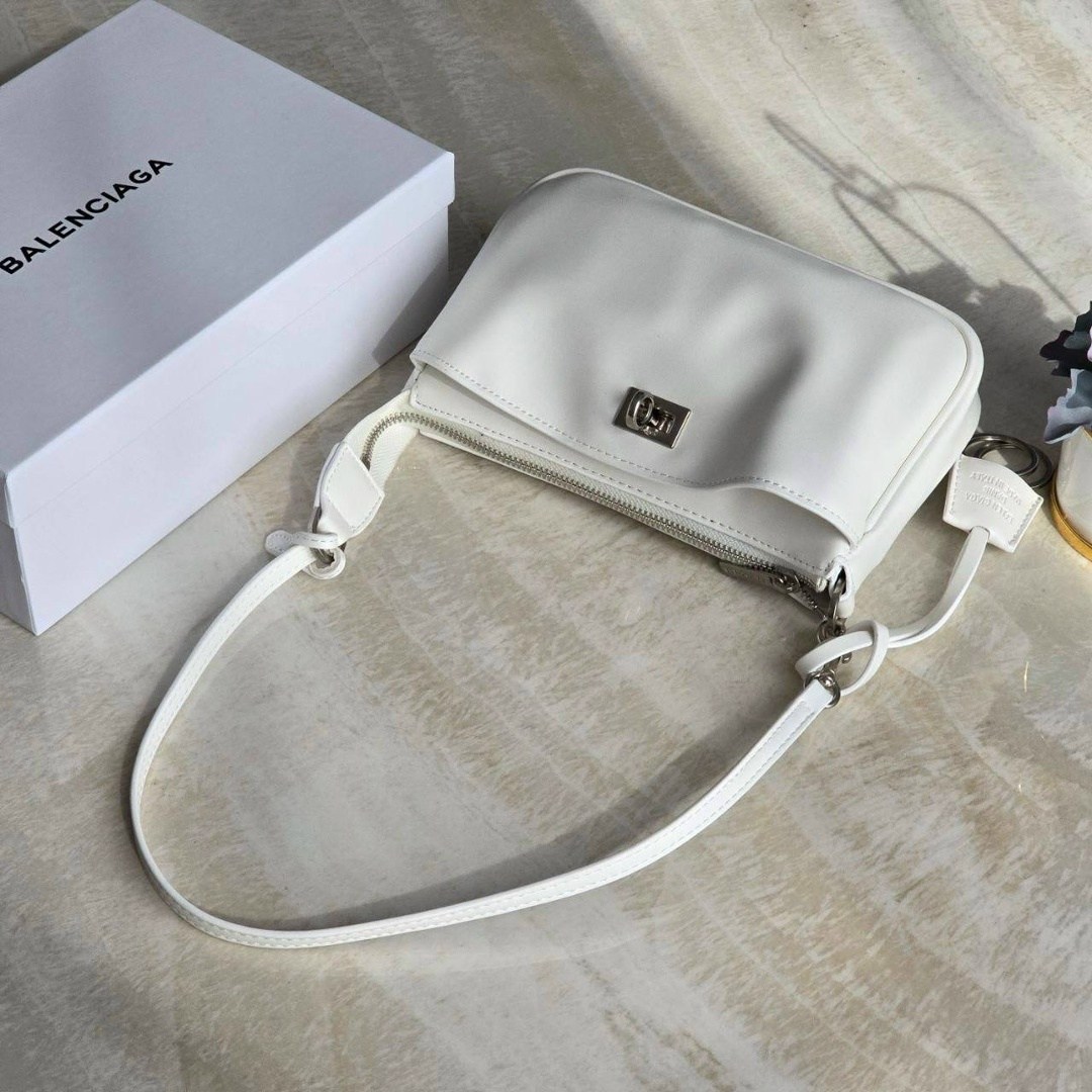 сумка женская в стиле balenciaga rodeo bag реплика,сумка,сумка женская,модные сумки,сумка женская balenciaga