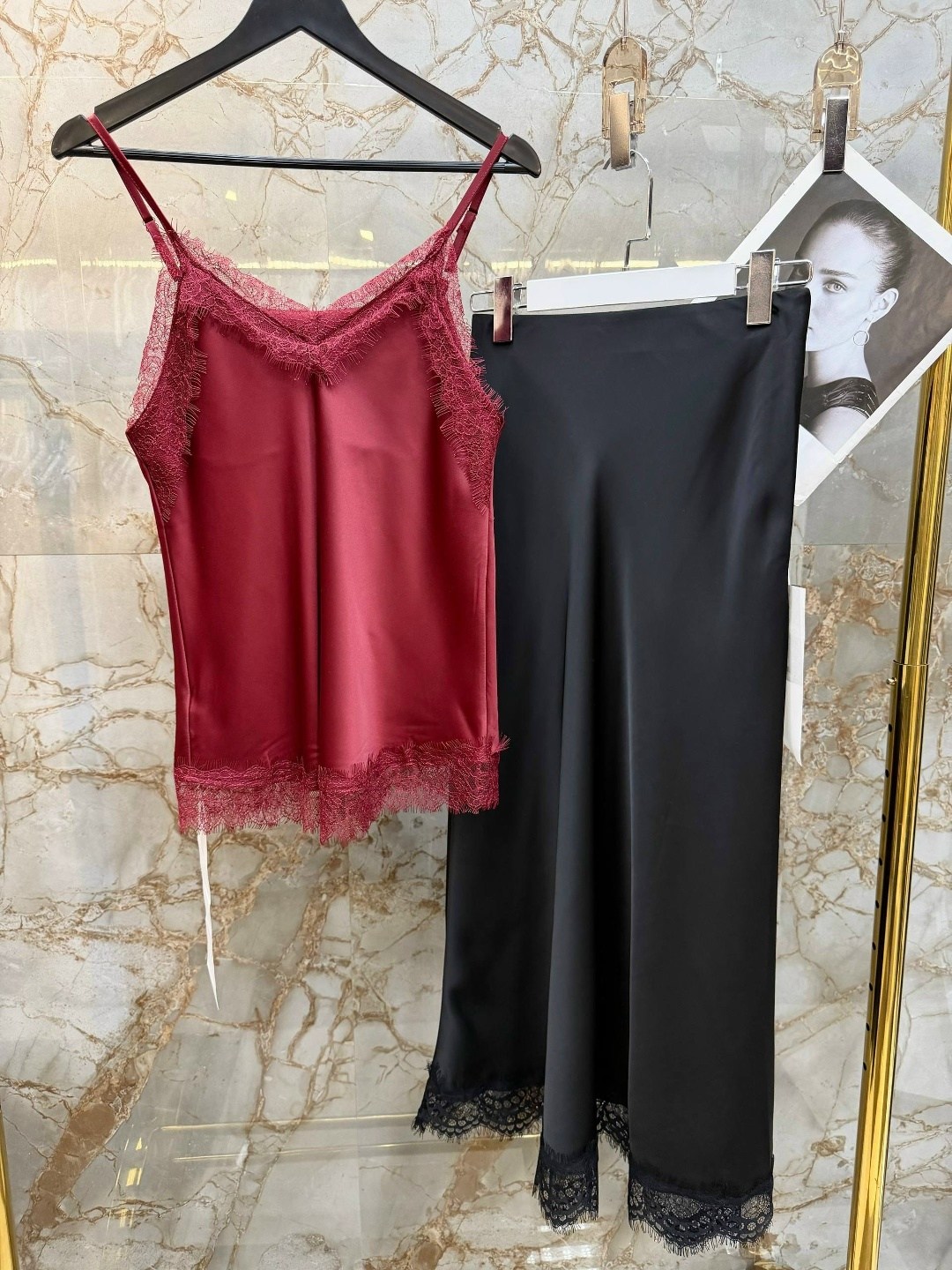 брюки с кружевом,атласный топик,топ шелковый с кружевом,,топ кружево