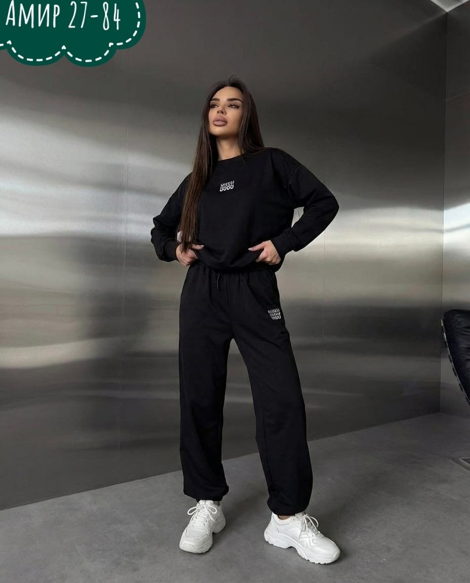 стильные костюмы,женский костюм,костюм на флисе,костюм спортивный женский,белые костюмы