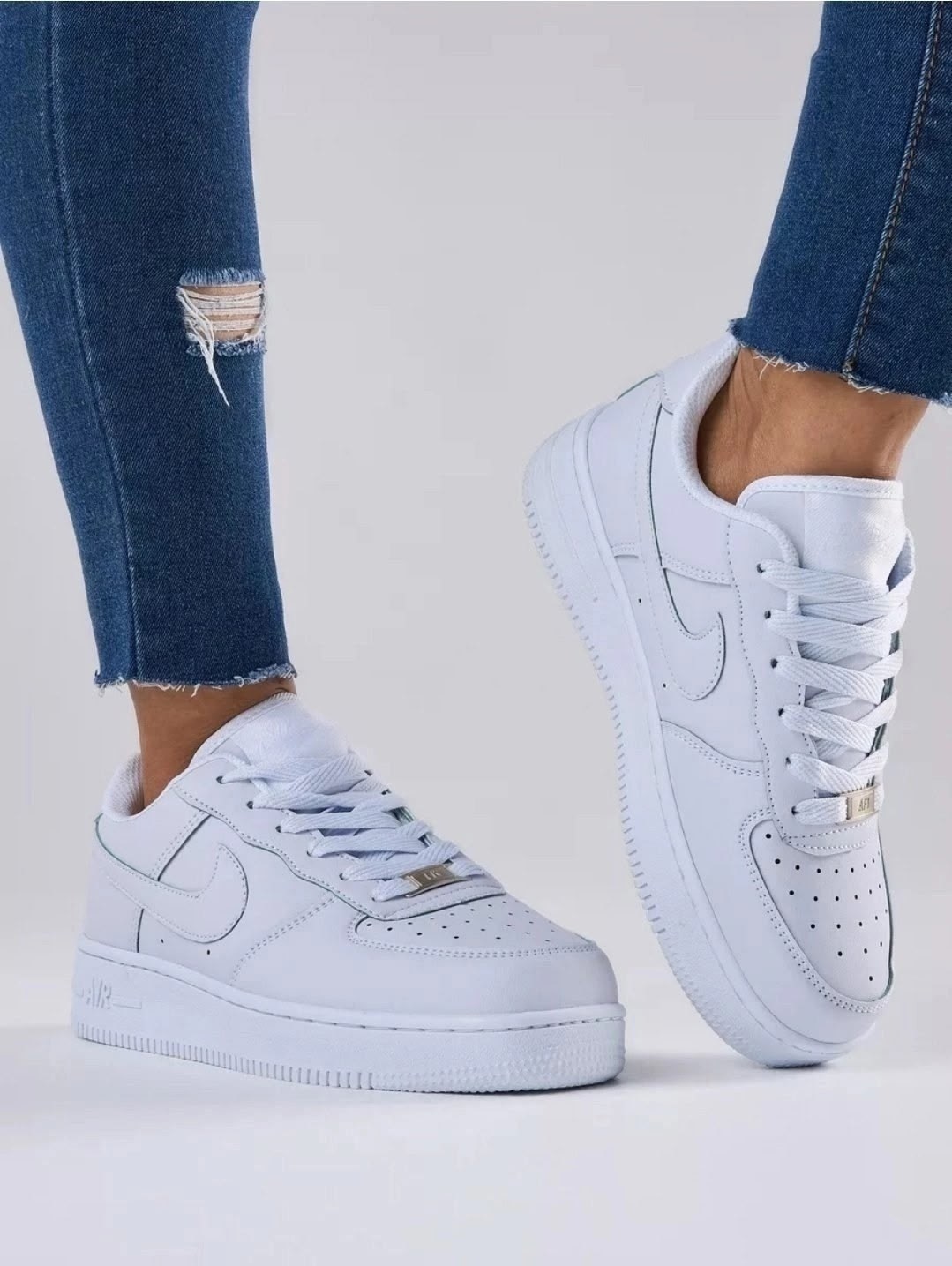 стильные кроссовки белые найк женские 2026,кроссовки air force 1 кеды,кроссовки женские nike air force 1,кроссовки,кроссовки найк серо белые форс