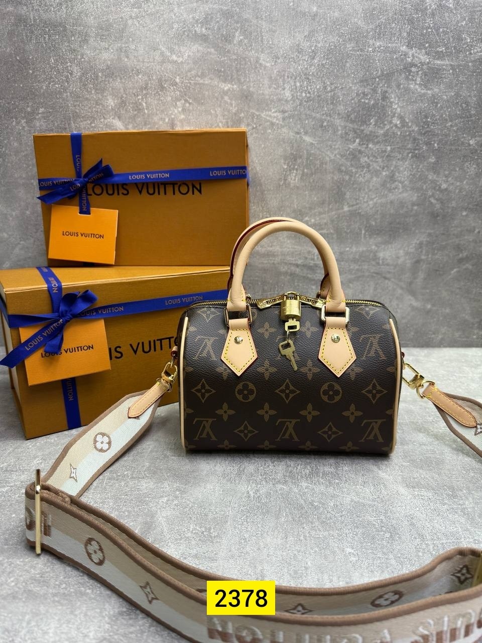 сумка женская louis vuitton,сумка louis vuitton,сумка louis vuitton speedy 20 с плечевым ремнем,louis vuitton сумка на плечо,сумка louis vuitton speedy 20