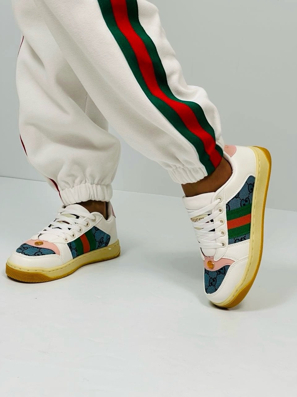 женские кроссовки gucci,gucci кроссовки,кроссовки эко,кроссовки,gucci женские кожаные кроссовки gg screener