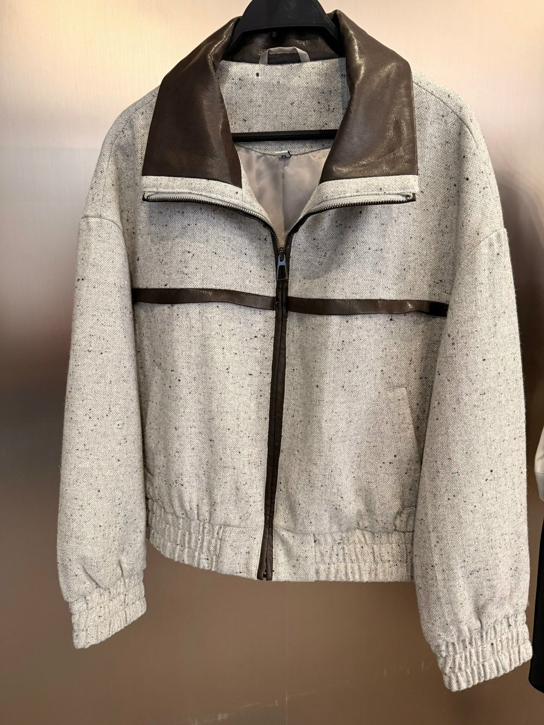 двусторонний бомбер loro piana,куртка женская,кардиган на молнии brunello cucinelli,куртка,куртка дубленка