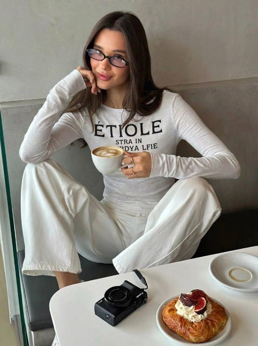 мода стиль,джинсы стильные,джинсы модные,брюки женские с