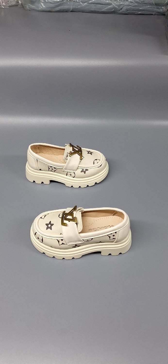 ,детские туфли,лоферы женские,обуви,туфли нарядные