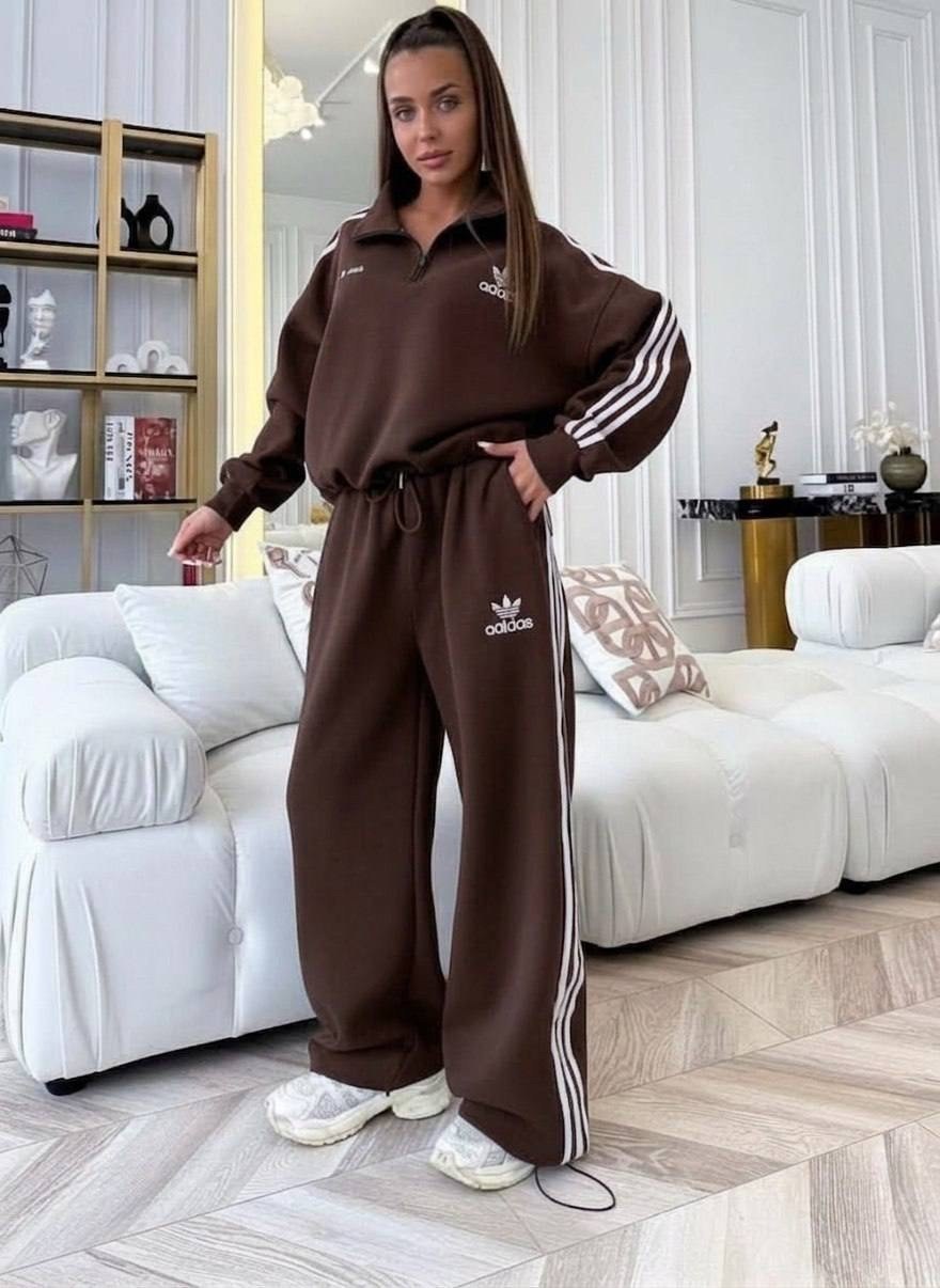 спортивный костюм adidas женский,стильный костюм с лампасами,костюм женский,спортивный костюм,костюм спортивный женский