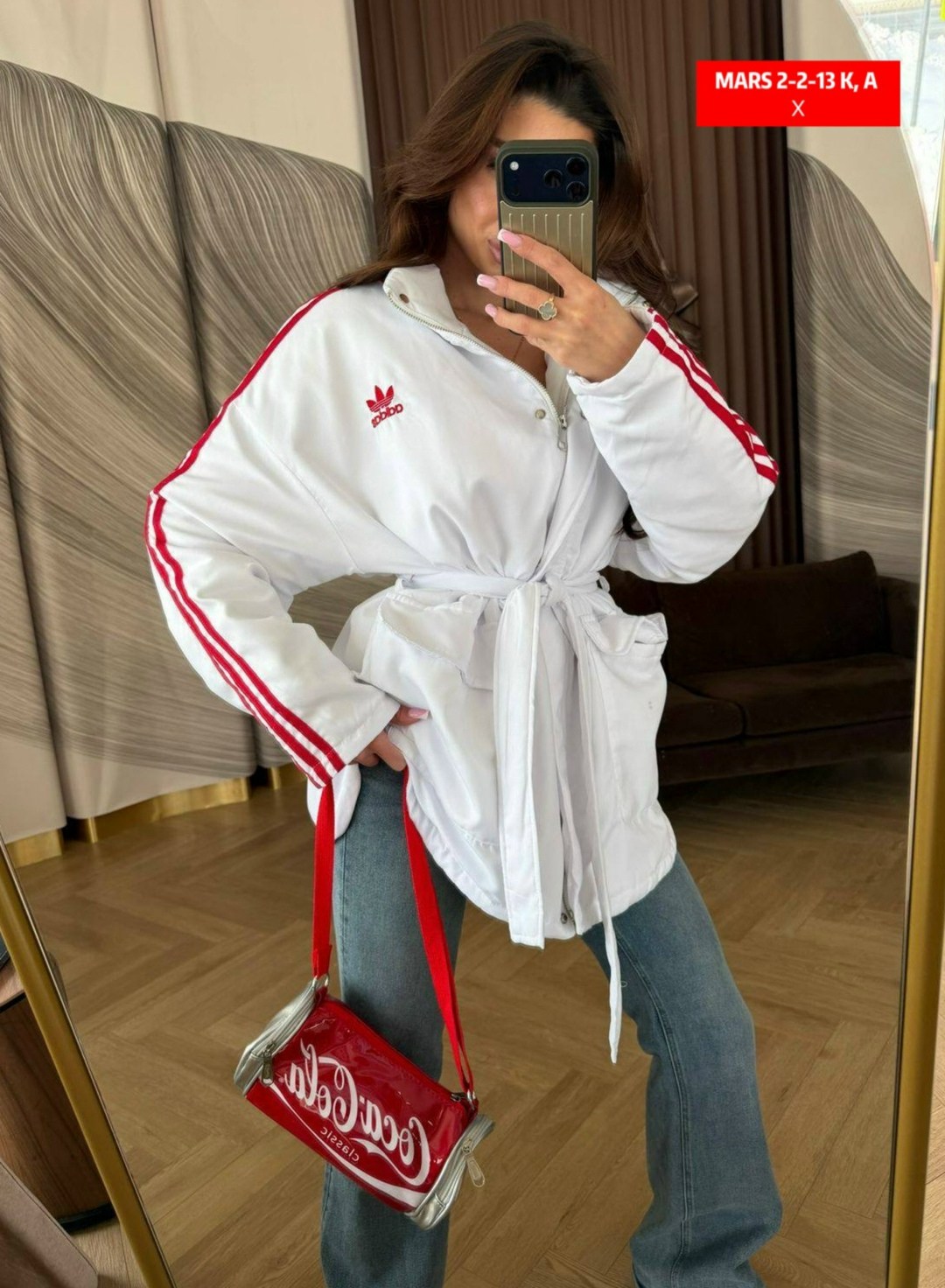 женская куртка,куртка balenciaga adidas женская весенняя,куртка женская белая adidas originals,куртка демисезонная,куртка спортивная
