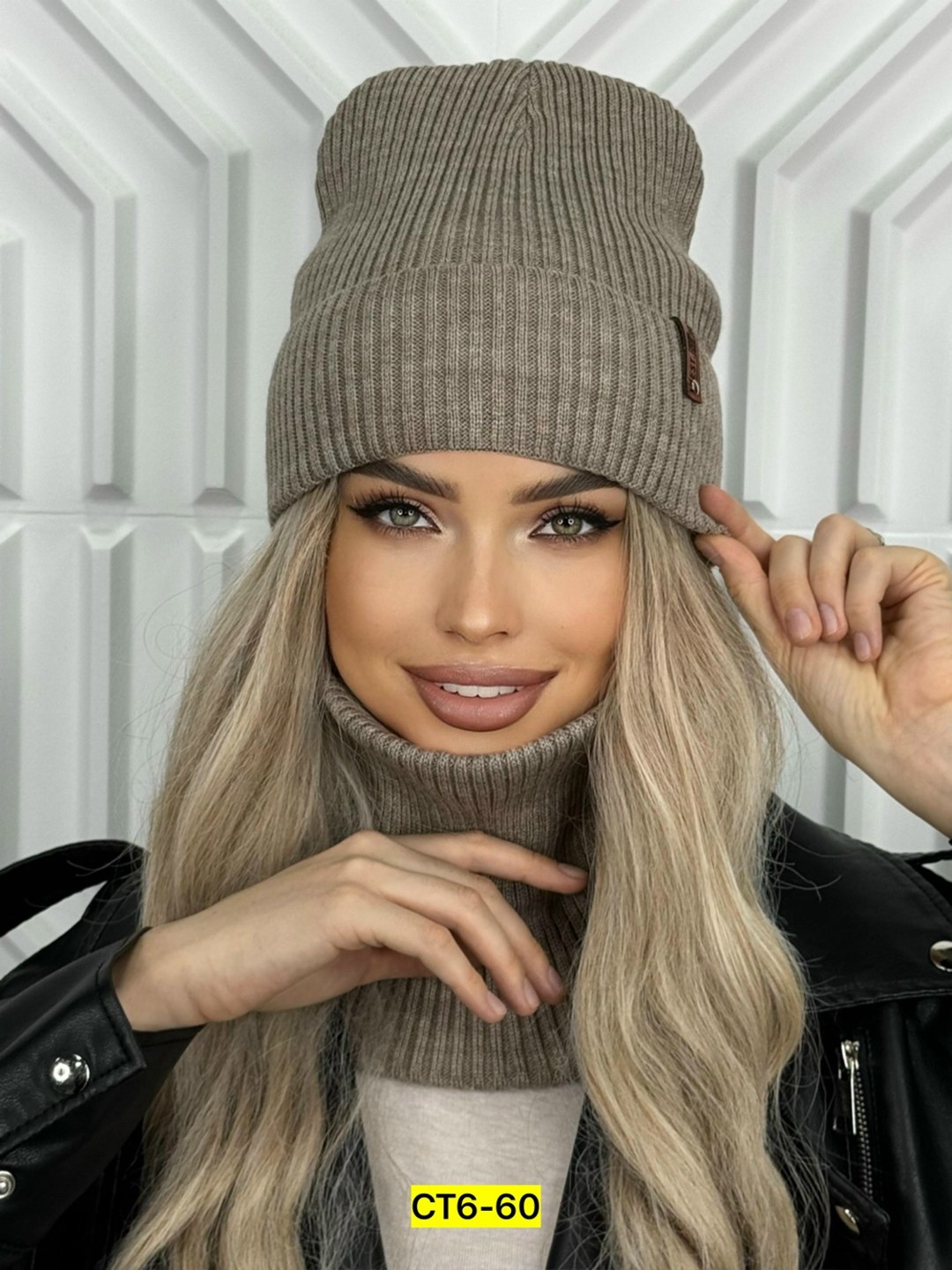 комплект шапка со снудом,универсальная женская шапка,набор шапка и снуд,комплект шапка со снудом на флисе,комплект шапка снуд