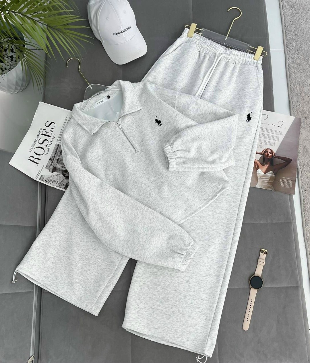 спортивные костюмы женские,костюм женский белый,спортивная одежда женская,спортивный костюм,кофта поло