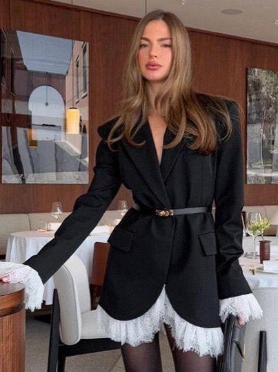 элегантные костюмы,платье пиджак с бахромой,платье-пиджак,платьепиджак с натуральными перьями,костюм стильный