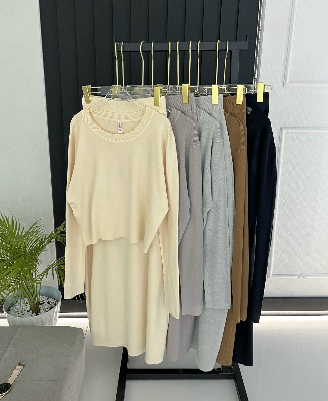 трикотажные костюмы,костюм с юбкой,костюм женский на флисе,костюм двойка,спортивные костюм